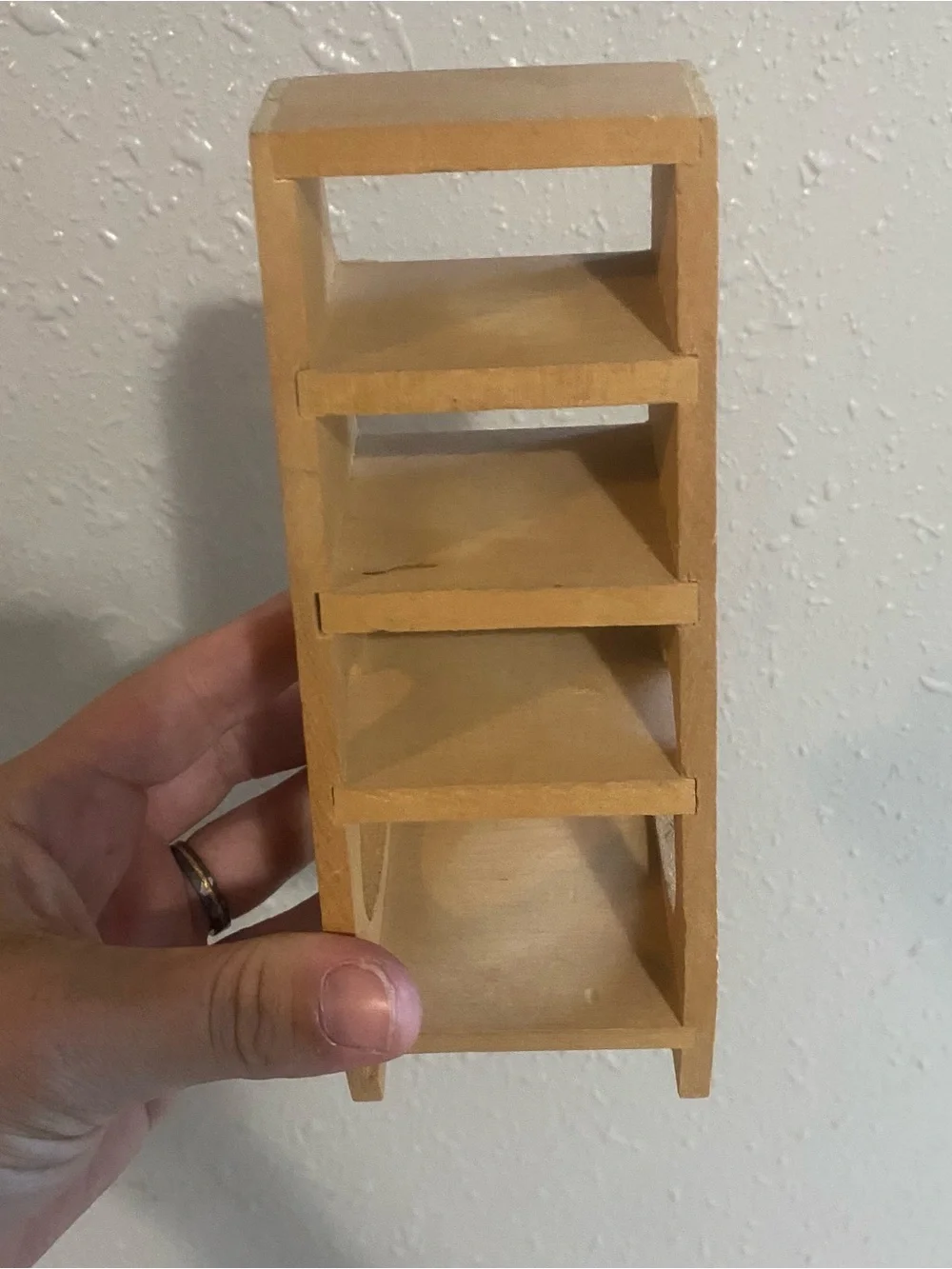 Wooden White & Yellow Duck Toy Rack - Decorative Pet Bird Accessory